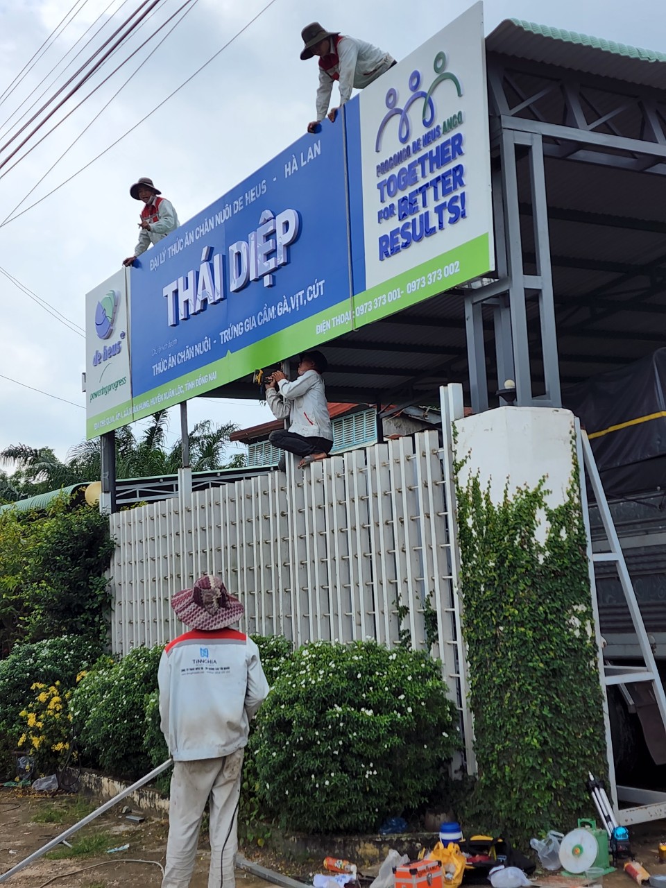 Làm Biển Quảng Cáo Đẹp Bình Dương