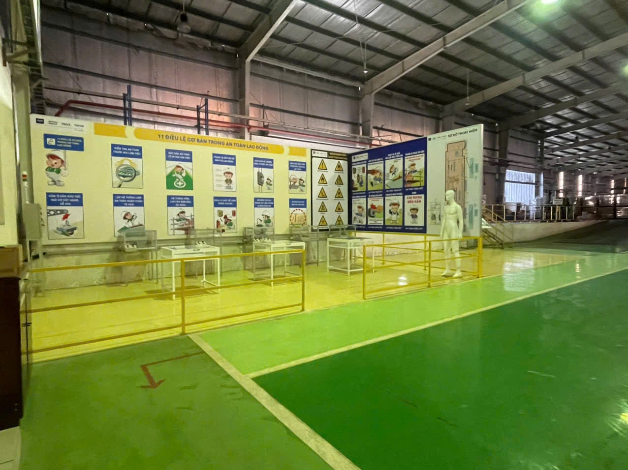 Bảng Hiệu Nhà Xưởng VSIP Bình Dương
