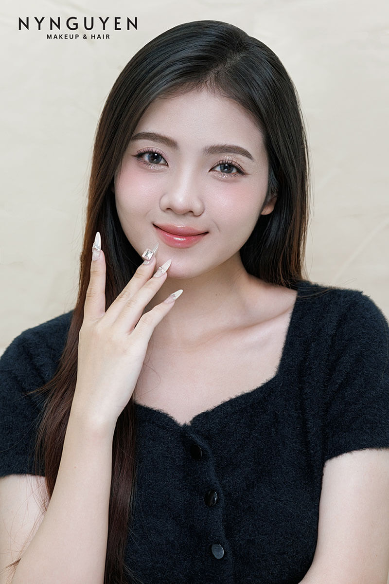 Buổi test chỉnh sửa khuyết điểm cho học viên NyNguyen Makeup Buổi test chỉnh sửa khuyết điểm cho học viên NyNguyen Makeup