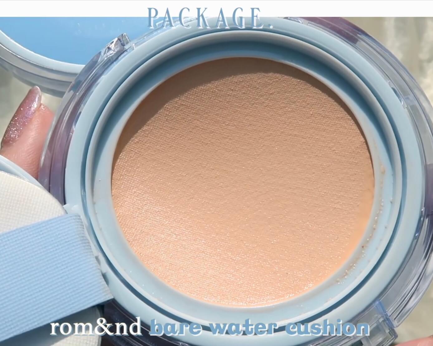 Cushion Bare Water by Romand giữ cho lớp nền mỏng nhẹ và thoáng khí Cushion Bare Water by Romand giữ cho lớp nền mỏng nhẹ và thoáng khí