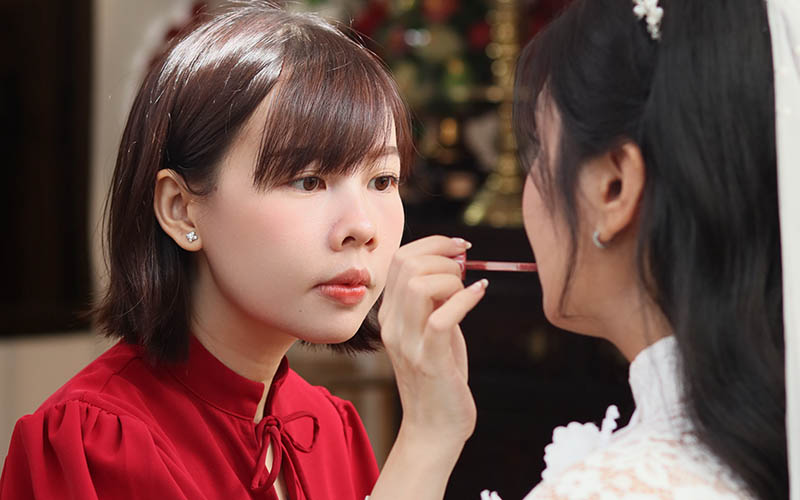 NyNguyen Makeup take care cô dâu lễ gia tiên NyNguyen Makeup take care cô dâu lễ gia tiên