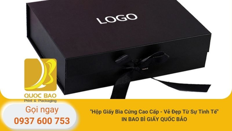 Hộp giấy đựng quà Tết 2025: Tinh tế từ bên ngoài, ý nghĩa từ bên trong