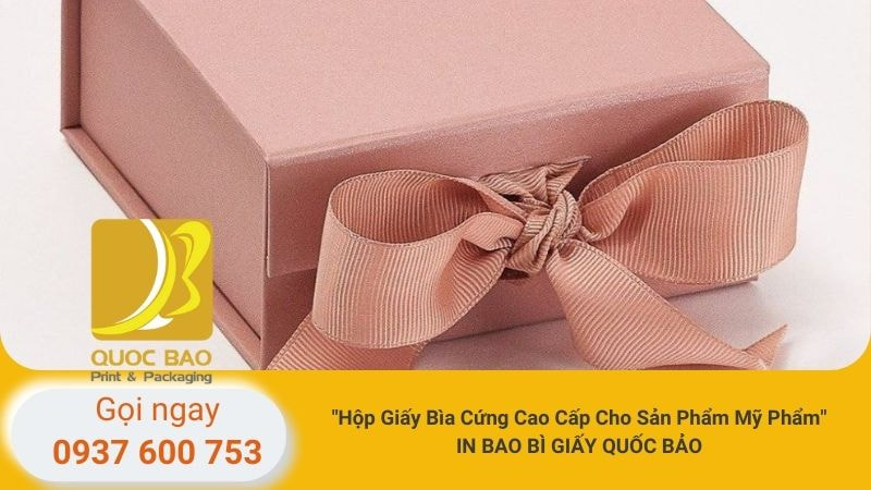 Hộp giấy đựng quà: Tinh tế từng đường nét, nâng tầm món quà của bạn