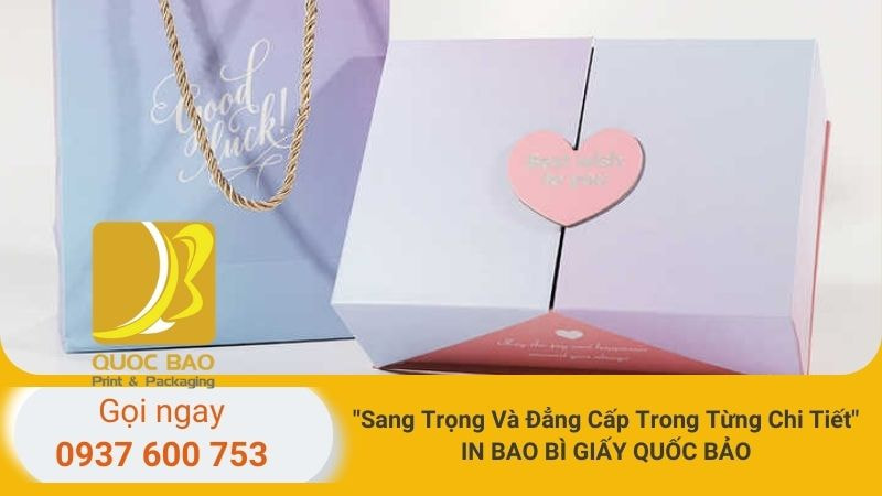 Món quà xuân 2025 trong hộp giấy sang trọng, đẳng cấp