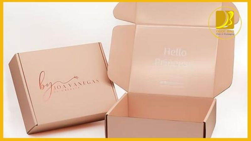 Hộp giấy carton đóng QUốc Bảo hàng đáng tin cậy với phong cách làm việc chuyên nghiệp.