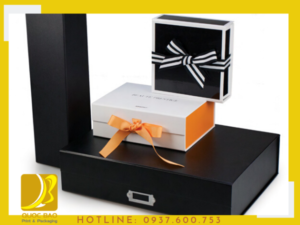 Hộp đựng quà