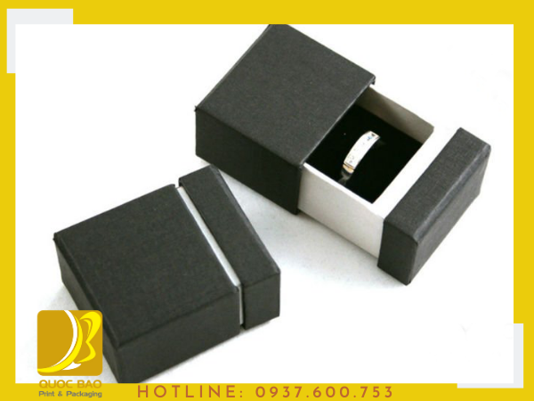 Hộp giấy đựng quà