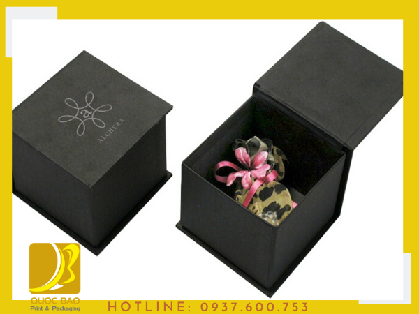 Hộp quà tặng cao cấp