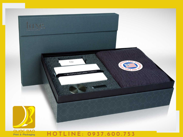 Hộp quà tặng cao cấo