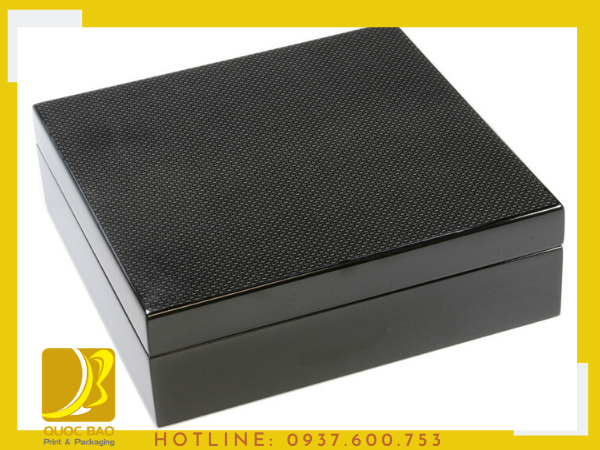 In hộp cứng