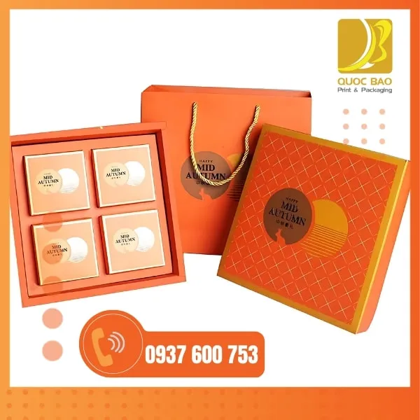In hộp cứng cao cấp giúp hộp bánh Trung Thu 4 bánh sang trọng, đẳng cấp