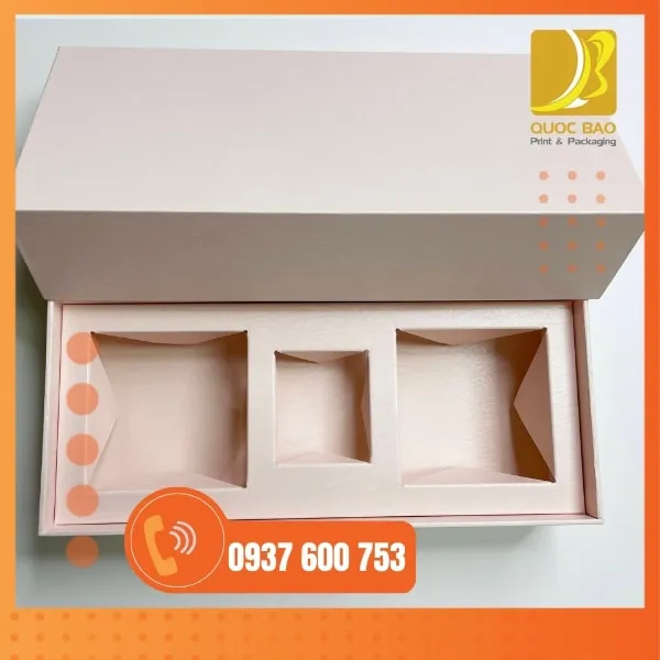 Ứng dụng công nghệ ép kim khi in hộp bánh Trung Thu – Sang trọng hơn bao giờ hết