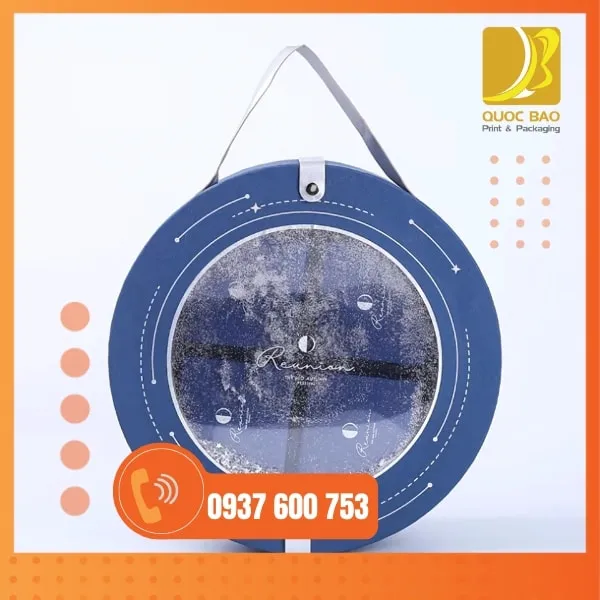 In hộp giấy cứng giúp hộp Trung Thu cao cấp trở nên sang trọng, đẳng cấp