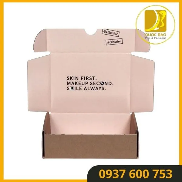 Hộp Carton đựng quà Quốc Bảo – Bảo vệ mọi giá trị, từng chuyến đi.