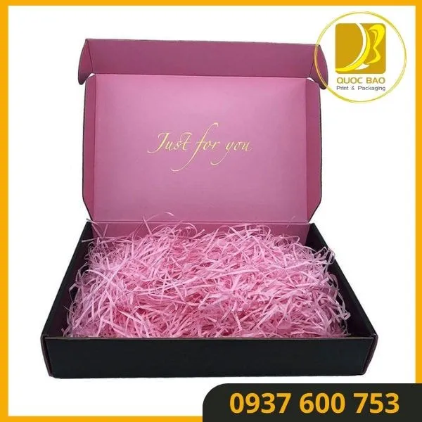 Hộp Carton Quốc Bảo – Bảo Vệ Quà Tặng, Tôn Vinh Giá Trị