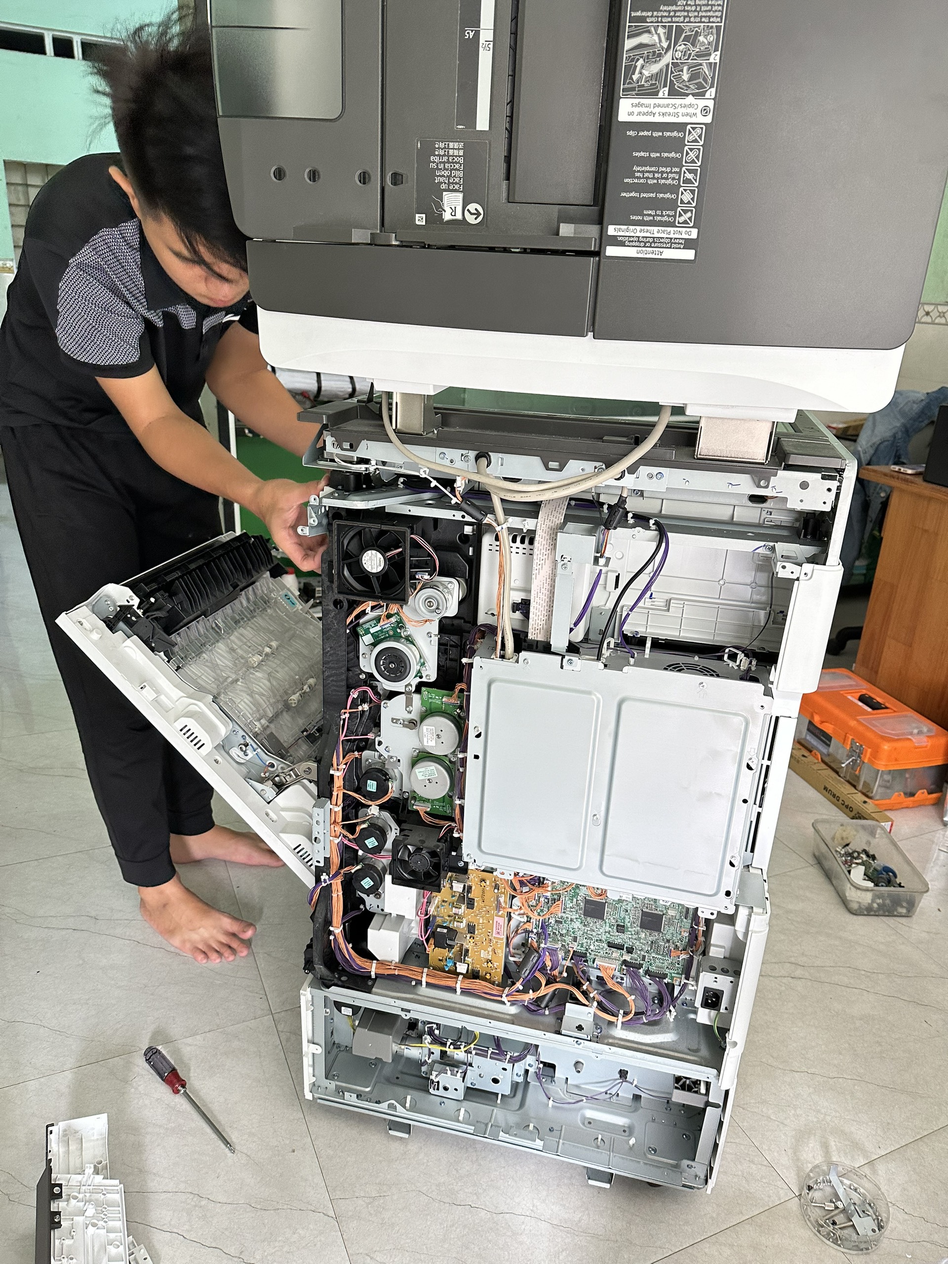 sửa máy photocopy Ricoh báo Please Wait tại quy nhơn