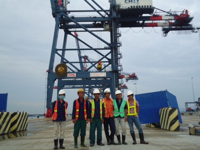 Cảng Cái Mép ( CMIT)