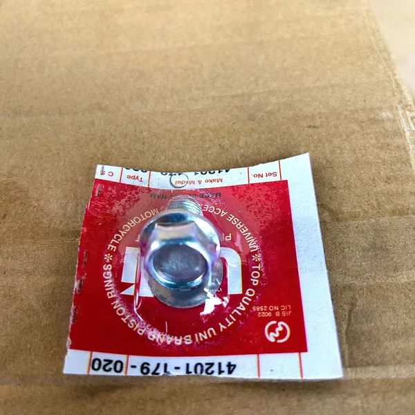 Ốc Nhớt Nam Châm UNI Cao Cấp Đầu 17 