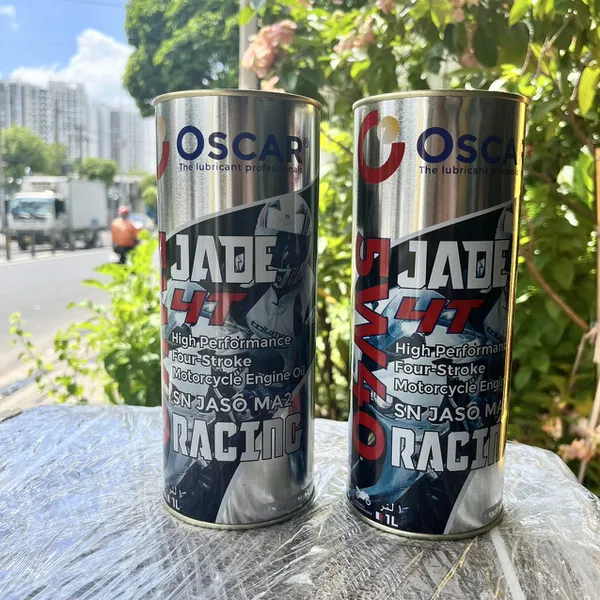 Nhớt Oscar Jade 4T Racing 5W40 Lon 1 lít nguyên Full Tổng Hợp Cho Xe Số, Côn tay, PKL - Nhập khẩu UAE