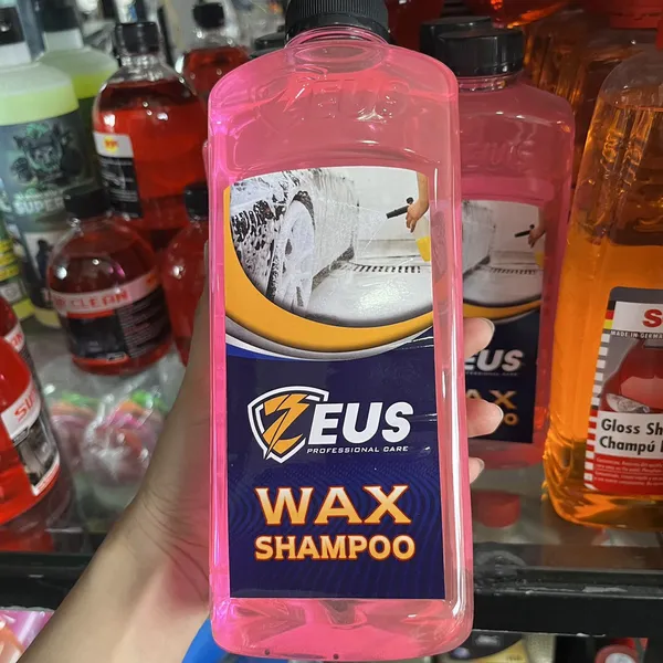 Nước Rửa Xe Zeus Bọt Tuyết Sạch Nhanh cho xe máy, ô tô