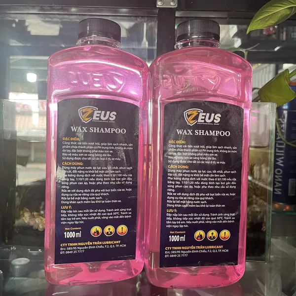 Nước Rửa Xe Zeus Bọt Tuyết Sạch Nhanh cho xe máy, ô tô