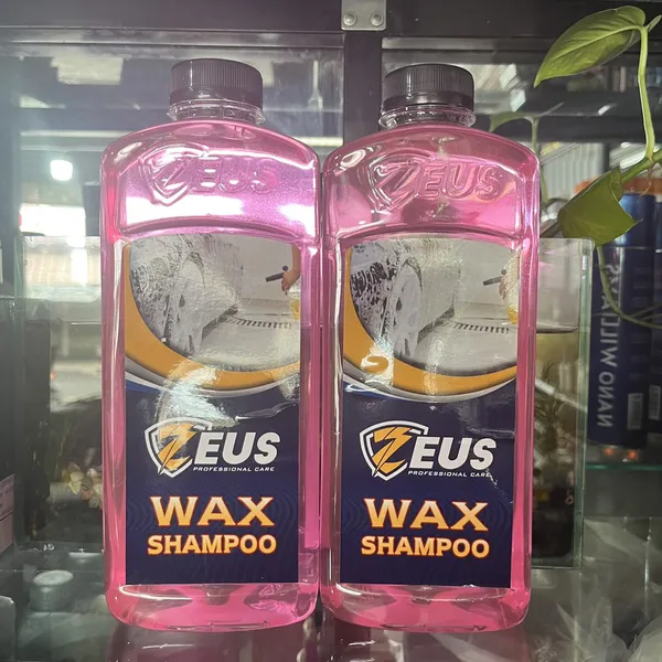 Nước Rửa Xe Zeus Bọt Tuyết Sạch Nhanh cho xe máy, ô tô