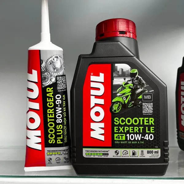 Nhớt Motul Xe Tay Ga Scooter Expert 10w40 0.8L
