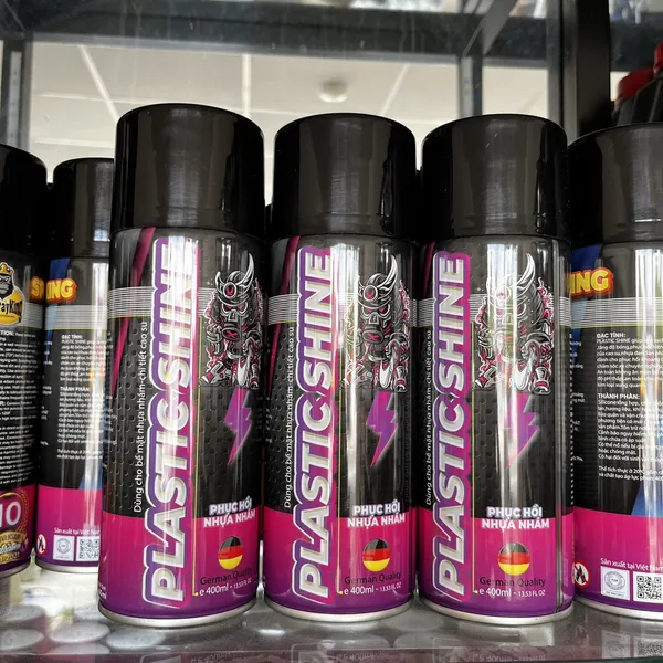 Chai xịt phục hồi nhựa nhám, nhựa đen, dưỡng đen làm mới nhựa nhám Sprayking Plastic Shine 400ml