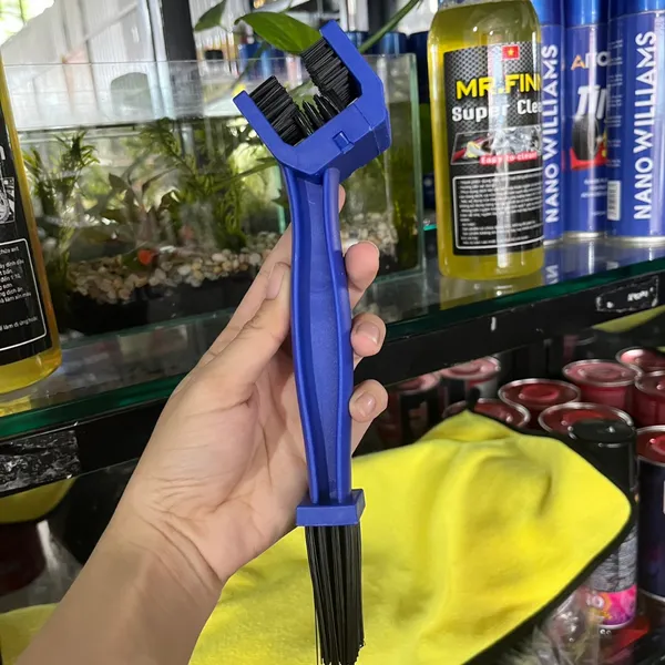 Combo dụng cụ rửa xe, sên gồm Khăn, Cọ Rửa Xe, Bao Tay, bàn chải