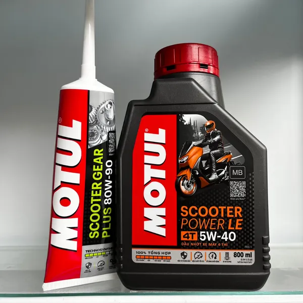 Nhớt Xe Tay Ga Motul Scooter Power LE 5W40 0.8L Kèm Nhớt Lap Motul 120ml Chính Hãng Cao Cấp