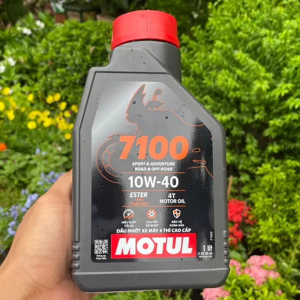 Nhớt Motul 7100 10w40 1L Full Tổng Hợp Cap Cấp Công Nghệ Ester Cho Xe Số, Côn Tay