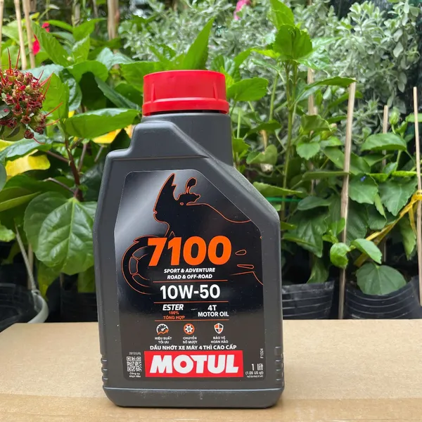 Nhớt Motul 7100 10w50 4T 1L (Xe Số, Mô Tô)