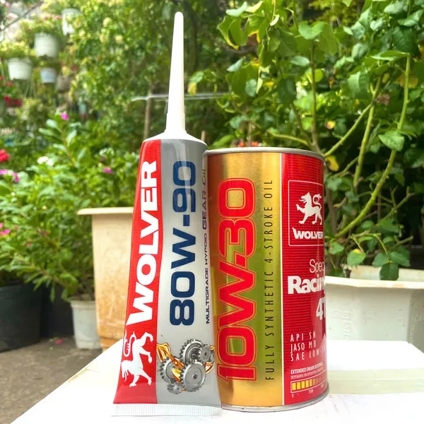 Nhớt Xe Ga Wolver Special Racing 10W30 800ML Tổng Hợp Nhập Khẩu Đức