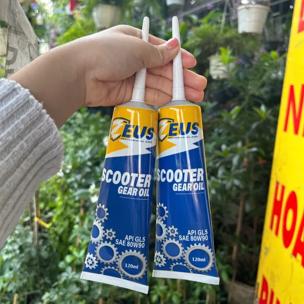 Nhớt Lap Hộp Số ZEUS 80w90 120ml Scooter Cho Mọi Loại Xe Tay Ga, Chính Hãng