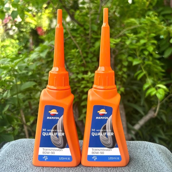 Nhớt Hộp Số Repsol Moto Gear Oil 80w90 120ml