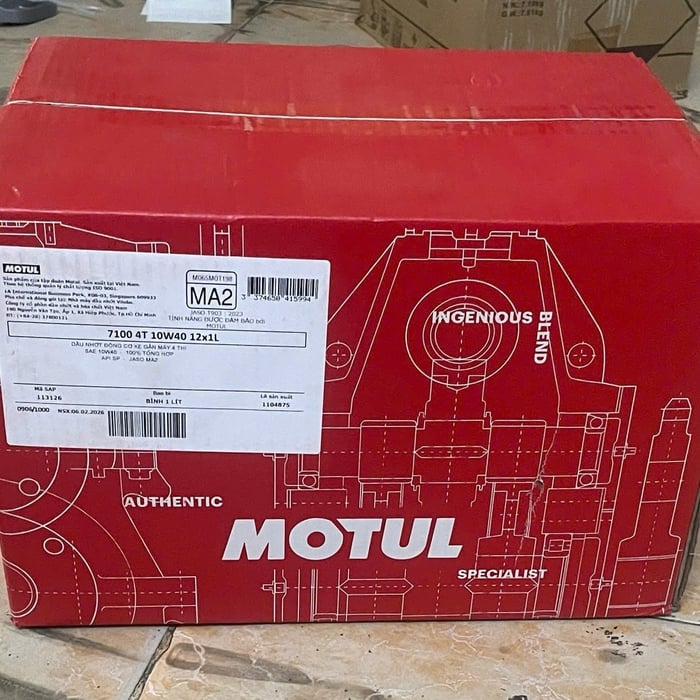 Mua Sỉ Thùng 12 Chai Nhớt Motul 7100 10w40 1L Full Tổng Hợp Cap Cấp Công Nghệ Ester Cho Xe Số, Côn Tay. 