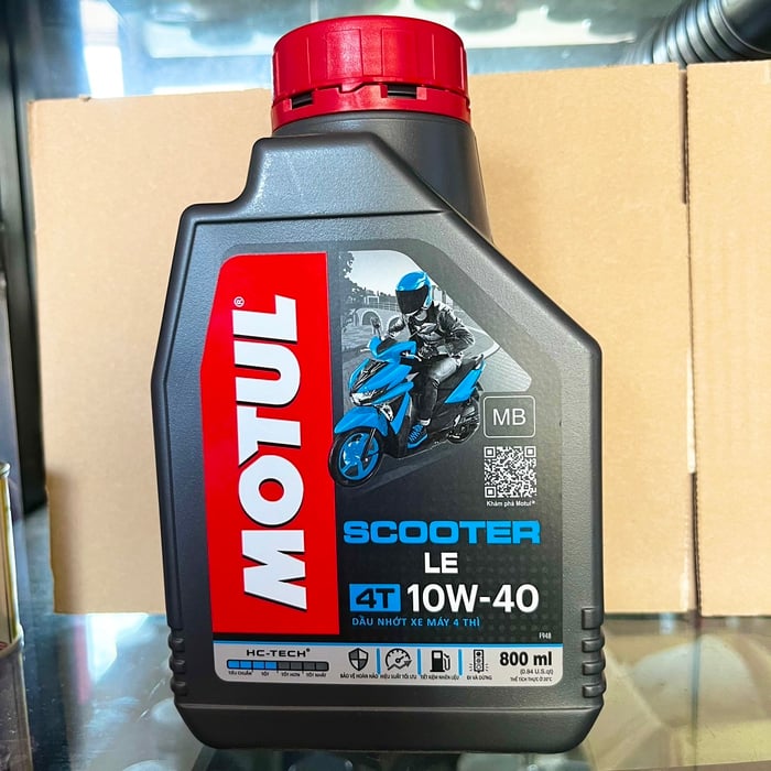 Nhớt Motul Xe Tay Ga Motul Scooter LE 4T 10W40 800ml Màu Xanh Dương Chính Hãng Nhập Khẩu