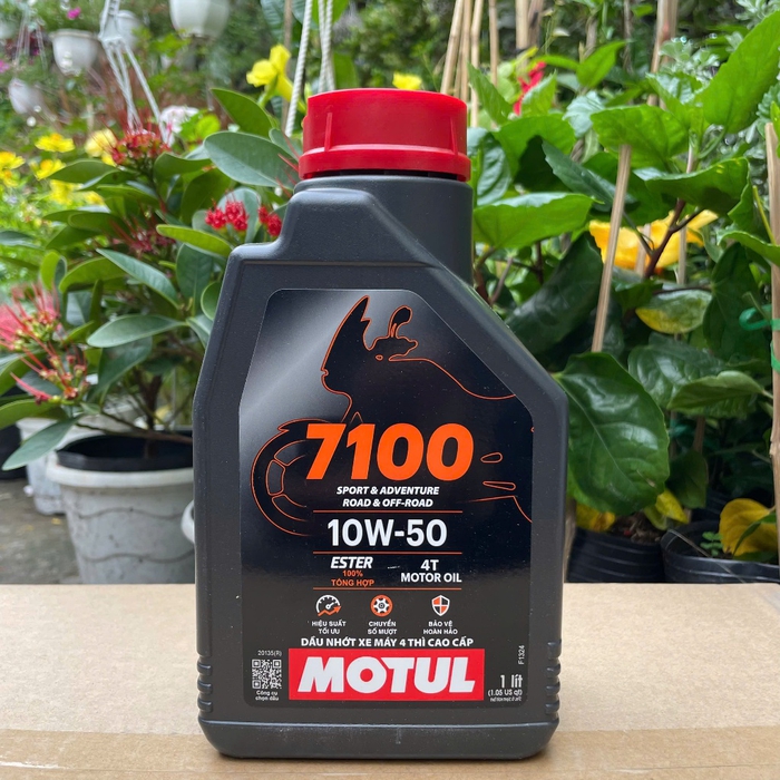 Dầu Nhớt Motul 7100 10w50 4T Chai nguyên 1L Cho Xe Số, Côn Tay, PHK