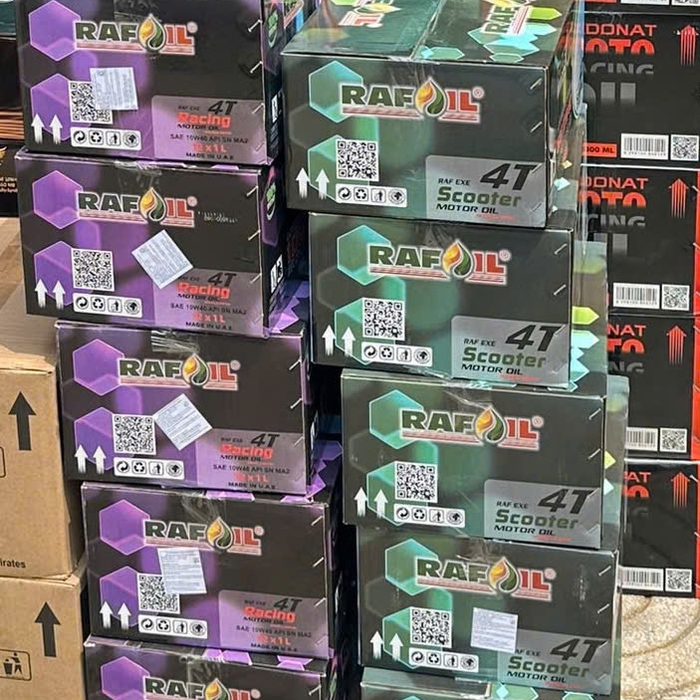 Mua Sỉ Thùng 12 Lon Nhớt Rafoil Xe Tay Ga Scooter 10W40 Lon 0.8L Full Tổng Hợp Nhập Khẩu UAE.