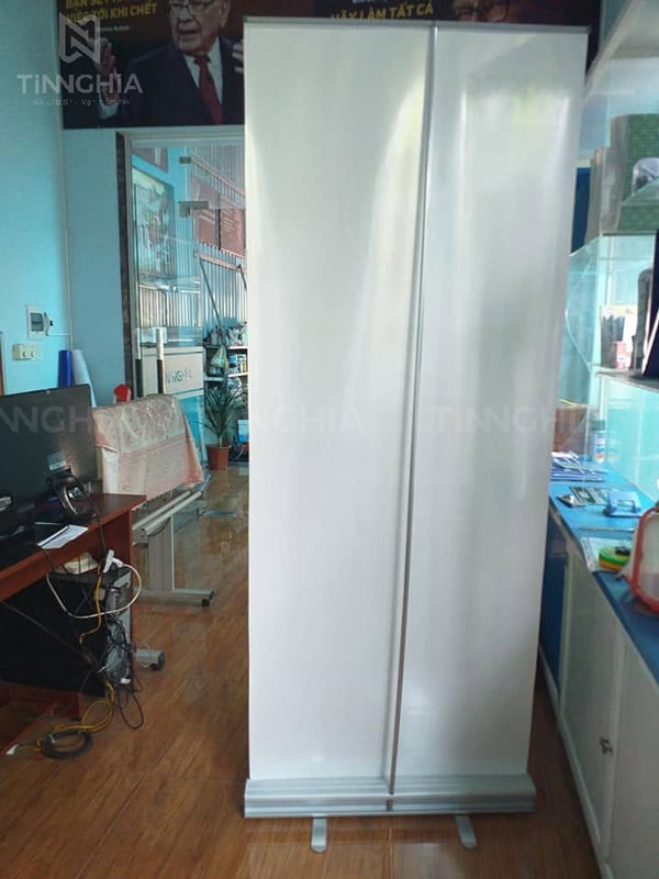 Mẫu Standee Quảng Cáo Đẹp Thu Hút