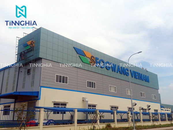 Ưu Điểm Của Bảng Hiệu Alu Trong Quảng Cáo Ngoài Trời
