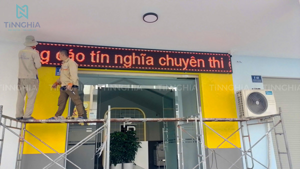 Thi Công Bảng Hiệu LED Ma Trận – Công Nghệ Quảng Cáo Hiện Đại