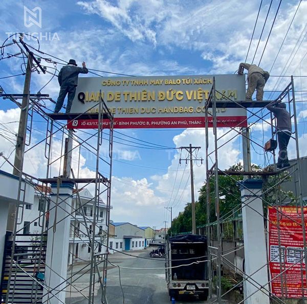 Làm Bảng Hiệu Quảng Cáo Gần Đây Bình Dương
