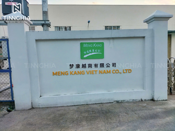 BẢNG HIỆU CHỮ MICA BÌNH DƯƠNG