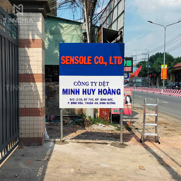 LÀM BẢNG HIỆU ALU CHỮ NỔI