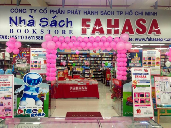 Biển quảng cáo nhà sách đẹp thu hút