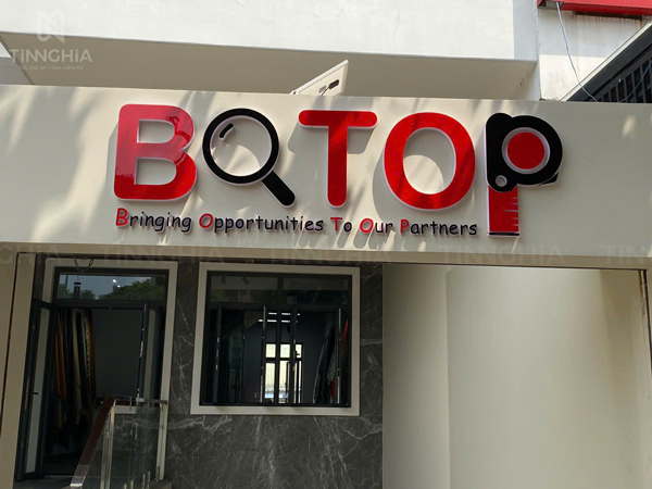 Làm Bảng Hiệu Mica Bình Dương