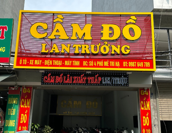 Biển hiệu thanh lam tôn chữ nổi mica tiệm cầm đồ (Ảnh sưu tầm)