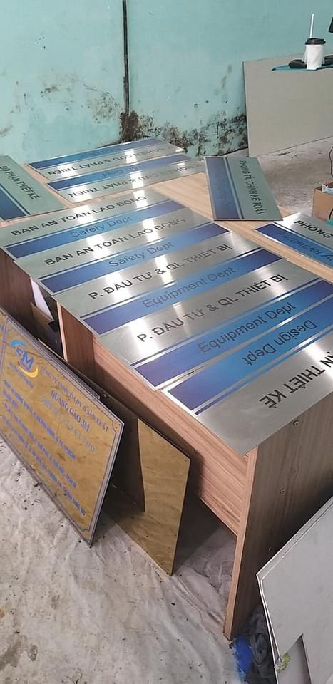 Làm Bảng Hiệu Inox Theo Yêu Cầu Tại Bình Dương