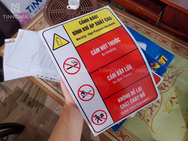 BIỂN BÁO CHỈ DẪN DẦU TIẾNG